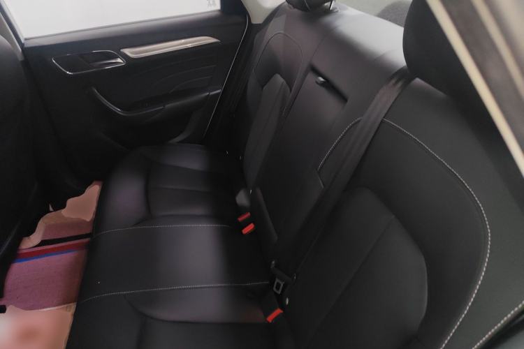 Used Roewe i6 2017 20T Manual Luxury Edition Left Rear Seat