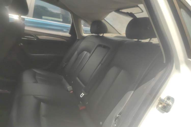 Used Roewe i6 2017 20T Automatic Flagship Edition Left Rear Seat