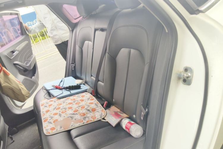 Used Roewe i6 2017 20T Automatic Flagship Edition Left Rear Seat