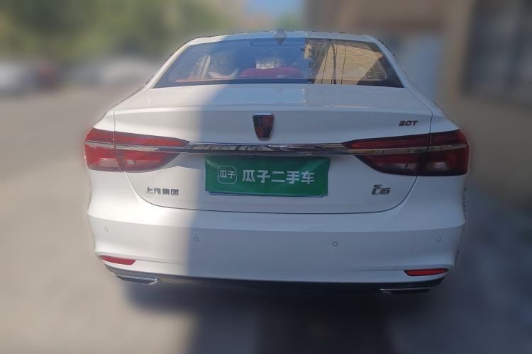 Used Roewe i6 2017 20T Automatic Internet ZhiZun Edition Rear
