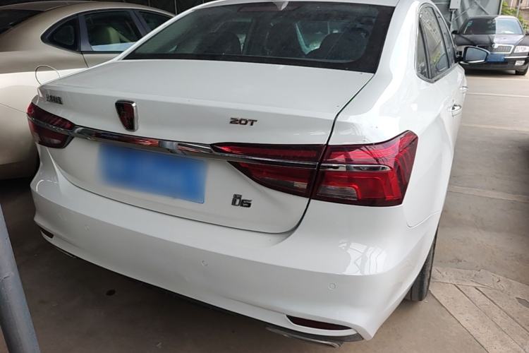 Used Roewe i6 2017 20T Automatic Internet ZhiZun Edition Rear