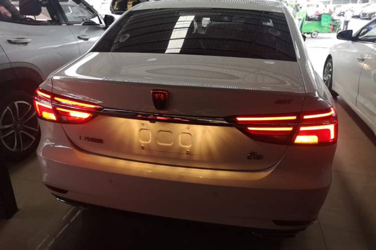 Used Roewe i6 2017 20T Automatic Flagship Edition Rear