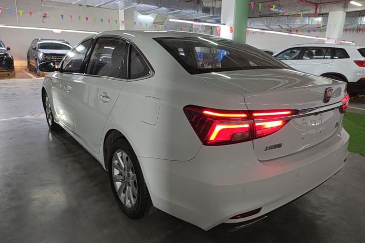 Used Roewe i6 2017 20T Automatic Flagship Edition Rear Left 45 Deg