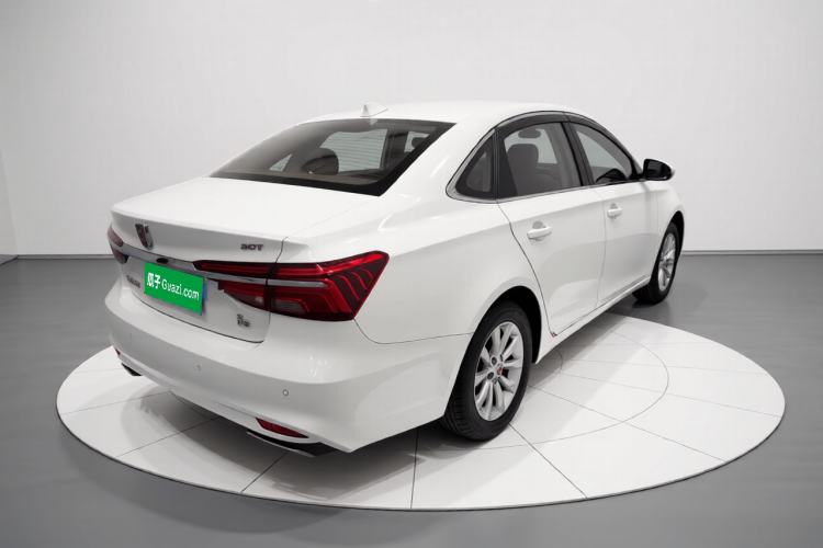 Used Roewe i6 2017 20T Manual Luxury Edition Rear Right 45 Deg