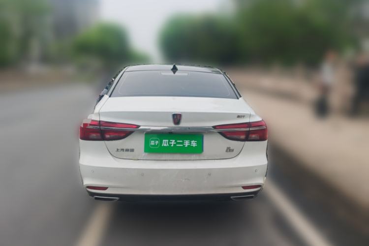 Used Roewe i6 2017 20T Automatic Internet ZhiZun Edition Rear