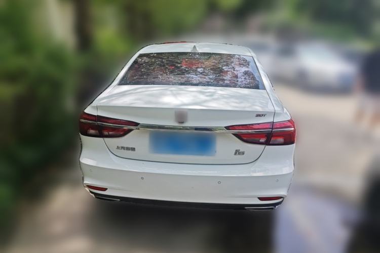 Used Roewe i6 2017 20T Automatic Internet ZhiZun Edition Rear