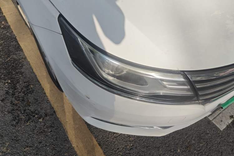 Used Roewe i6 2017 20T Automatic Internet Smart Edition Right Front Headlight