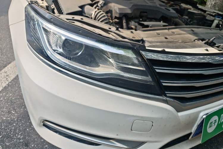 Used Roewe i6 2017 16T Automatic Flagship Edition Right Front Headlight