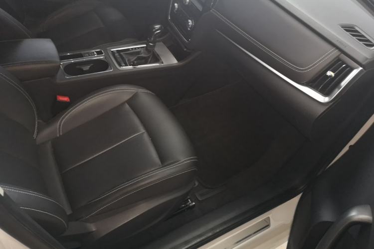 Used Roewe i6 2017 20T Automatic Flagship Edition Right Front Seat