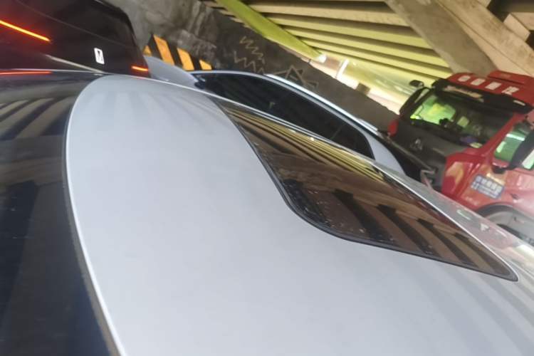 Used Roewe i6 2017 20T Automatic Flagship Edition Roof