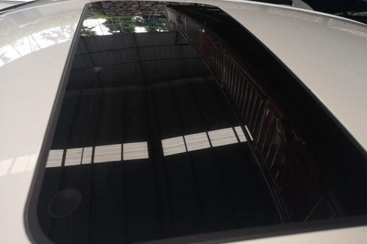 Used Roewe i6 2017 20T Automatic Flagship Edition Roof