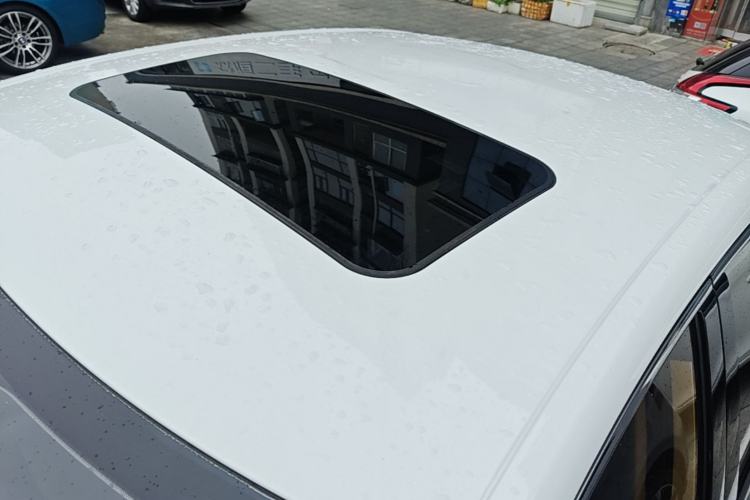 Used Roewe i6 2017 20T Automatic Flagship Edition Roof