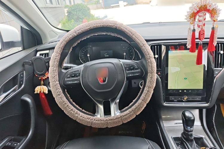 Used Roewe i6 2017 20T Automatic Internet ZhiZun Edition Steering Wheel