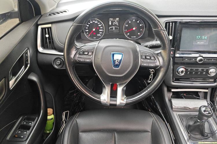 Used Roewe i6 2017 20T Manual Luxury Edition Steering Wheel