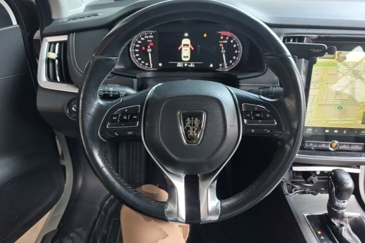 Used Roewe i6 2017 20T Automatic Internet ZhiZun Edition Steering Wheel