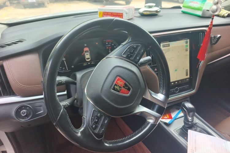 Used Roewe i6 2017 20T Automatic Internet ZhiZun Edition Steering Wheel