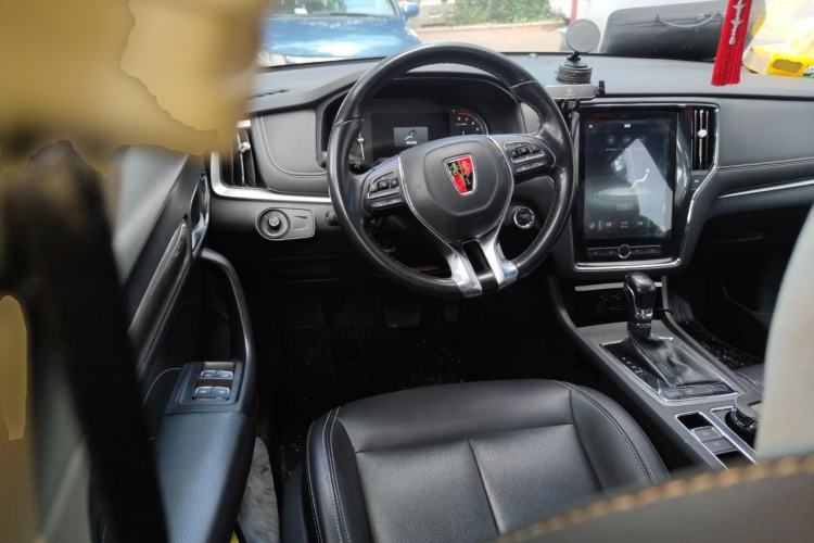 Used Roewe i6 2017 20T Automatic Internet ZhiZun Edition Steering Wheel