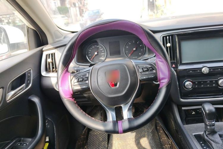 Used Roewe i6 2017 20T Automatic Internet ZhiZun Edition Steering Wheel