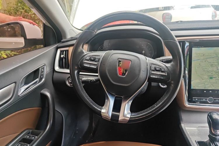Used Roewe i6 2017 20T Automatic Internet ZhiZun Edition Steering Wheel