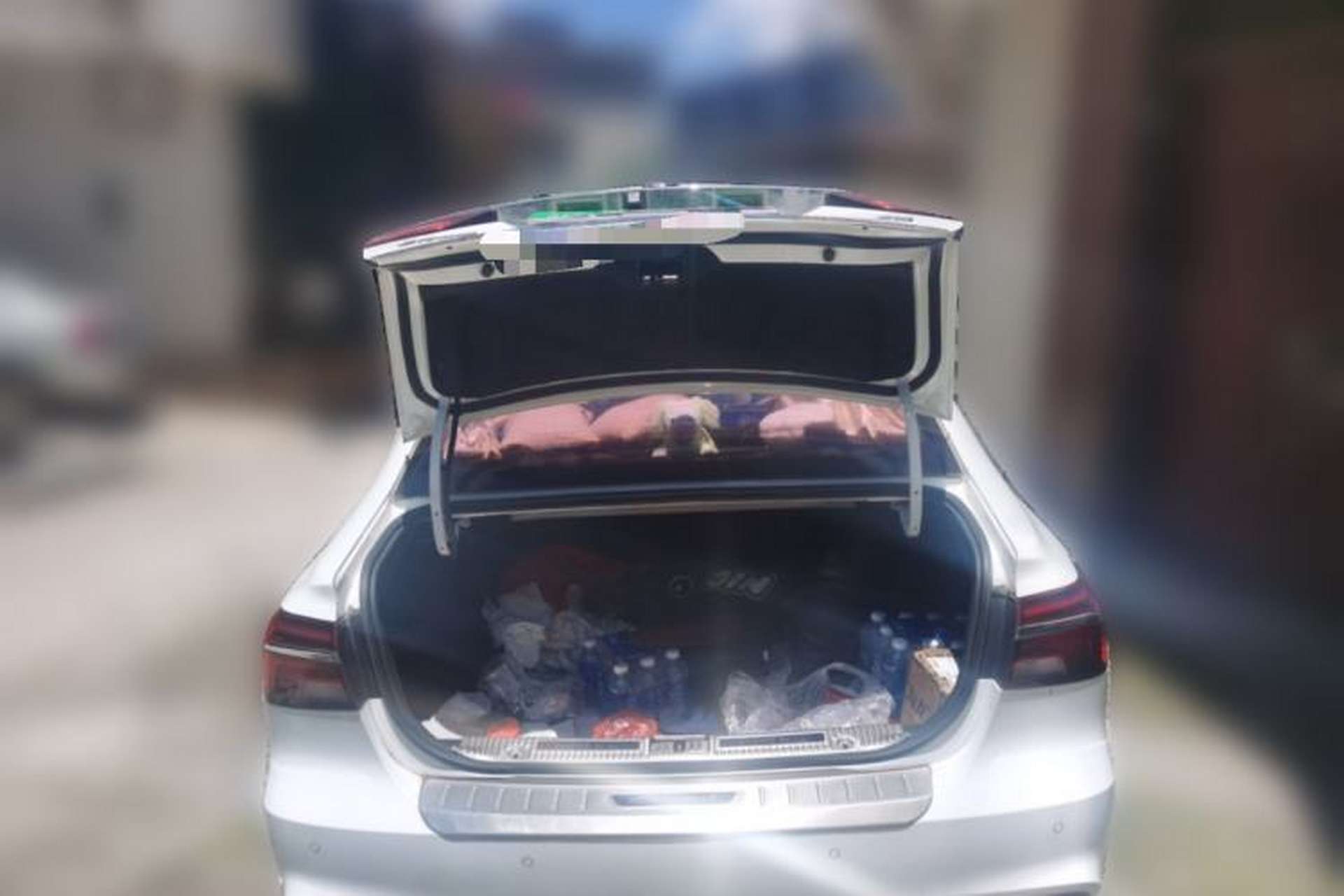 Used Roewe i6 2017 16T Automatic Connected Smart Edition Trunk