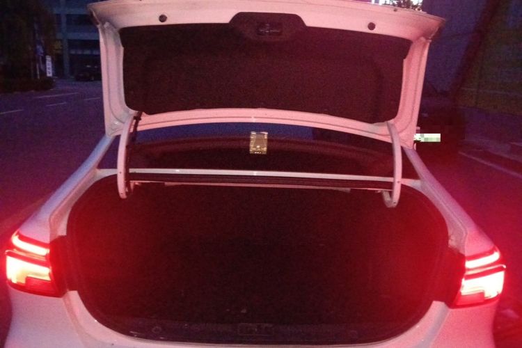 Used Roewe i6 2017 20T Automatic Internet Smart Edition Trunk