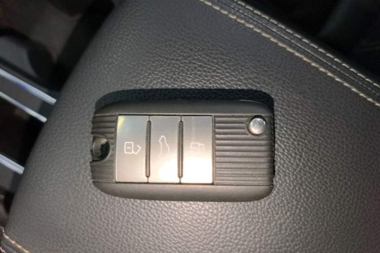 Used Roewe i6 2017 20T Automatic Internet Smart Edition Vehicle Key