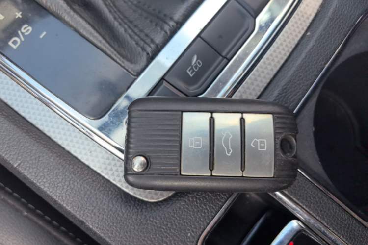 Used Roewe i6 2017 20T Automatic Flagship Edition Vehicle Key