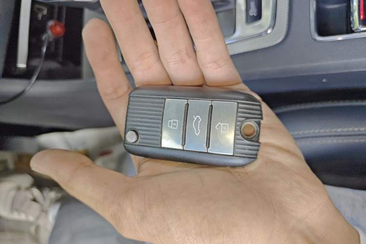 Used Roewe i6 2017 20T Automatic Internet Smart Edition Vehicle Key