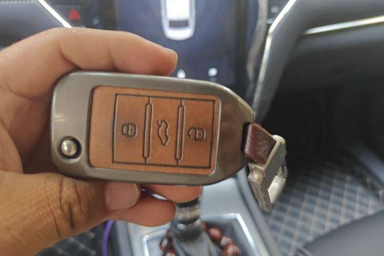 Used Roewe i6 2017 16T Automatic Connected Smart Edition Vehicle Key