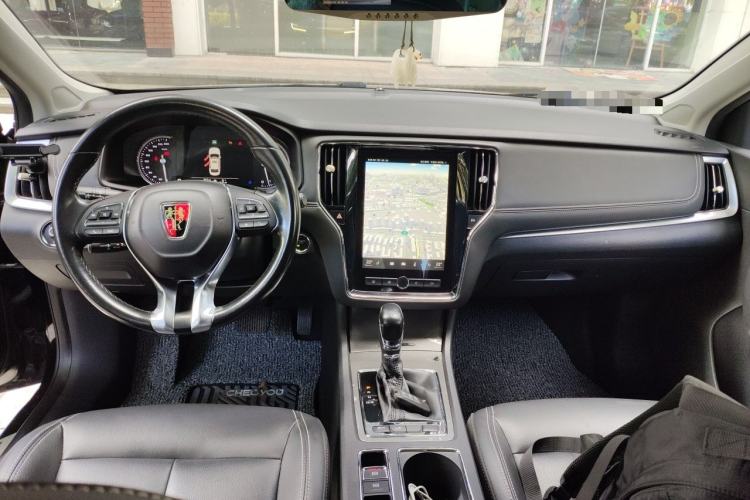 Used Roewe i6 2018 20T Automatic Internet ZhiZun Edition Center Console