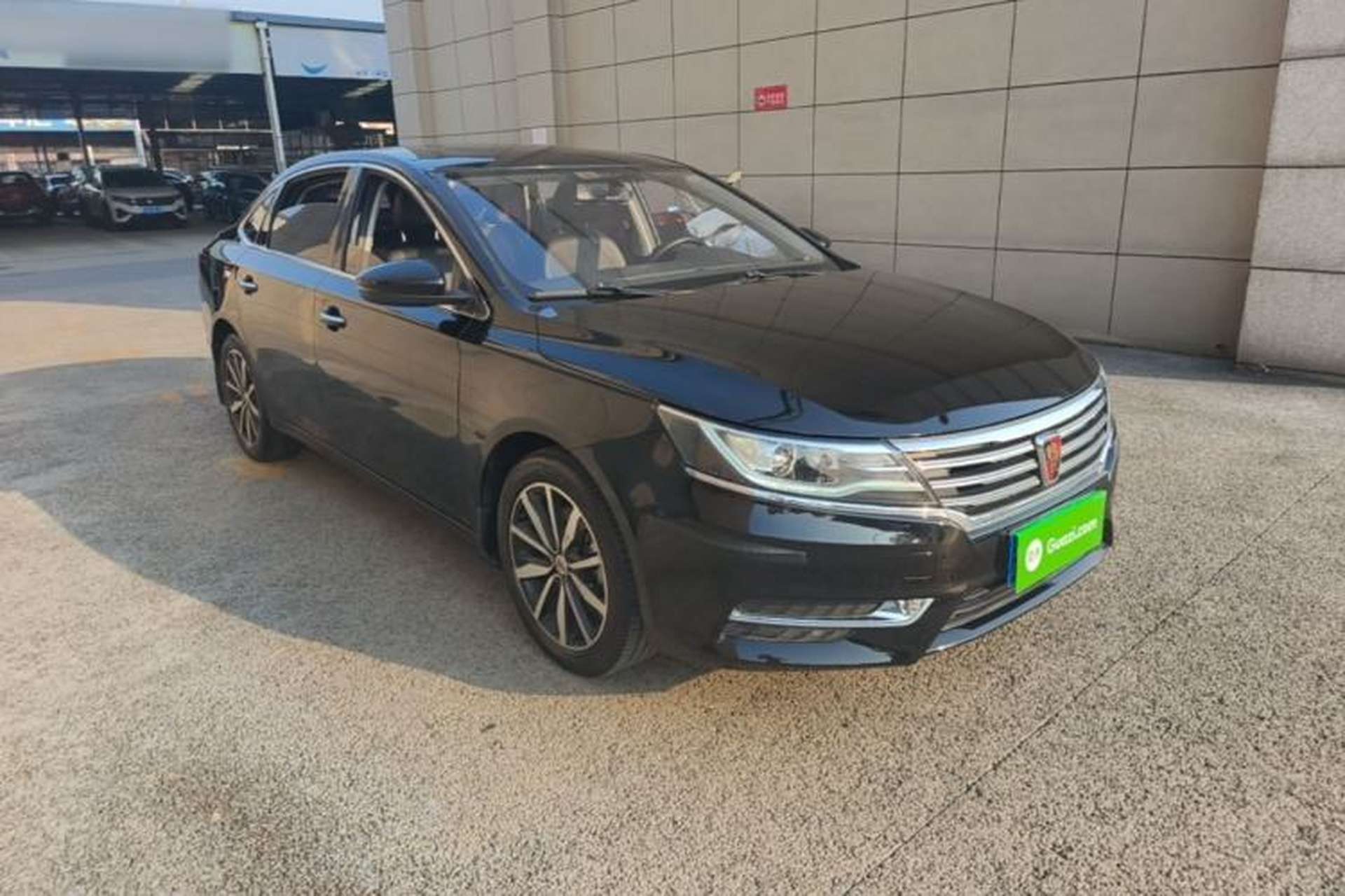 Used Roewe i6 2018 20T Automatic Flagship Edition Front Right 45 Deg