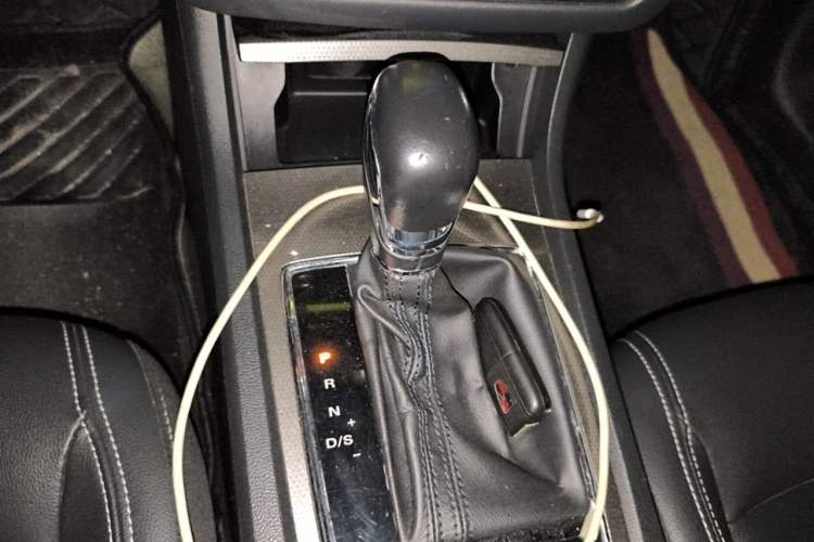 Used Roewe i6 2018 20T Automatic Internet Smart Edition Gear Lever