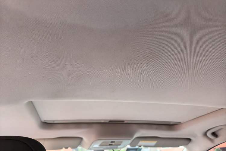 Used Roewe i6 2018 20T Automatic Flagship Edition Headliner