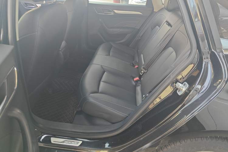 Used Roewe i6 2018 20T Manual Luxury Edition Left Rear Seat