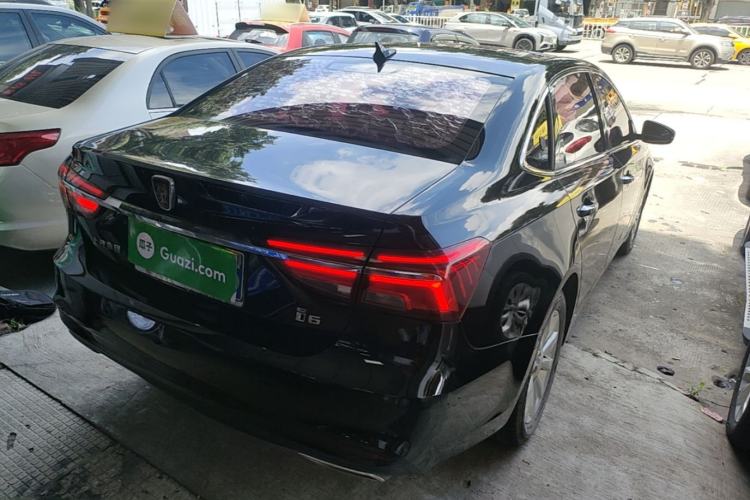 Used Roewe i6 2018 20T Manual Luxury Edition Rear Right 45 Deg