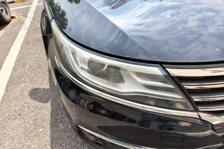 Used Roewe i6 2018 20T Automatic Flagship Edition Right Front Headlight