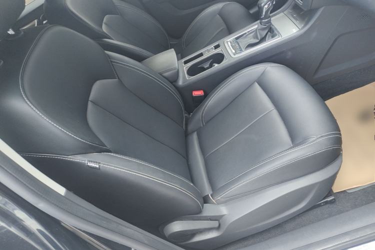 Used Roewe i6 2018 20T Automatic Flagship Edition Right Front Seat