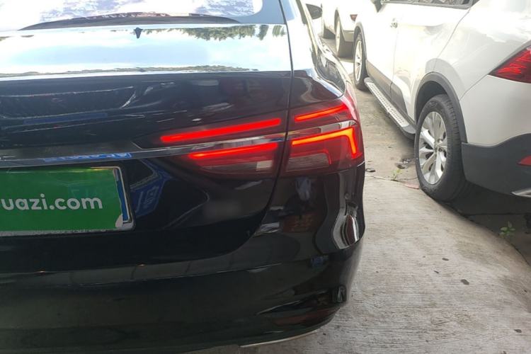 Used Roewe i6 2018 20T Manual Luxury Edition Right Rear Taillight