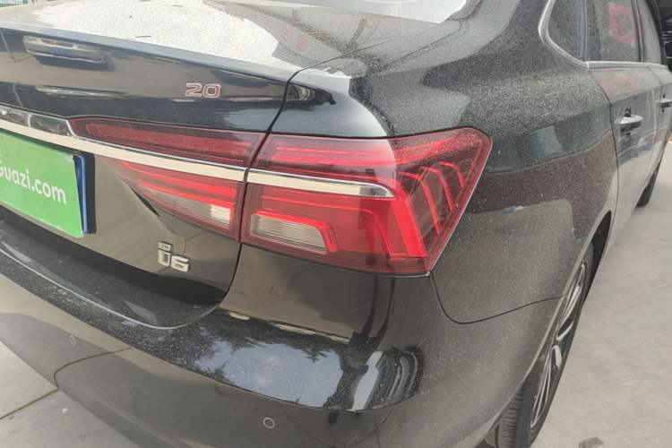 Used Roewe i6 2018 20T Automatic Flagship Edition Right Rear Taillight