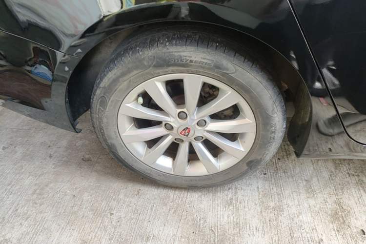 Used Roewe i6 2018 20T Manual Luxury Edition Right Rear Wheel Hub