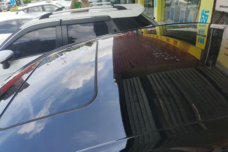 Used Roewe i6 2018 20T Manual Luxury Edition Roof