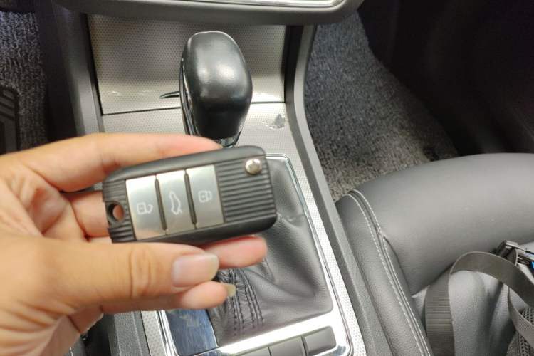 Used Roewe i6 2018 20T Automatic Internet ZhiZun Edition Vehicle Key