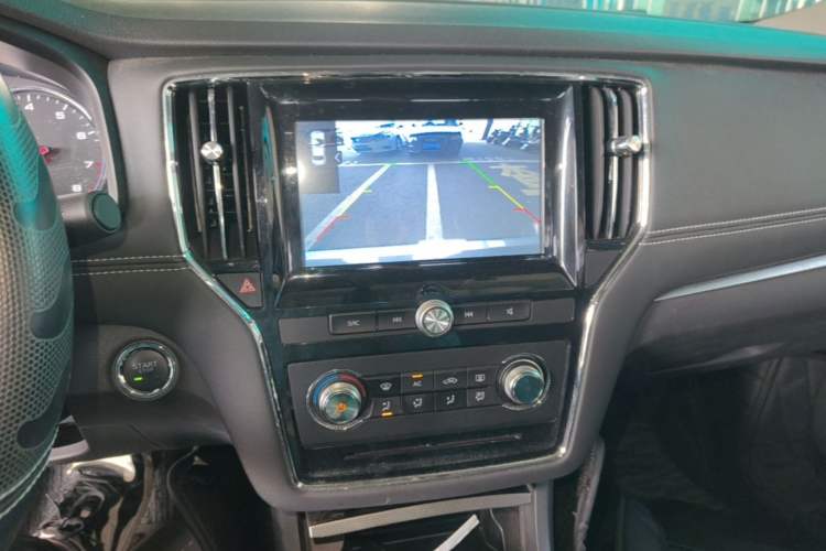 Used Roewe i6 2018 20T Automatic Flagship Edition Audio And AC Panel