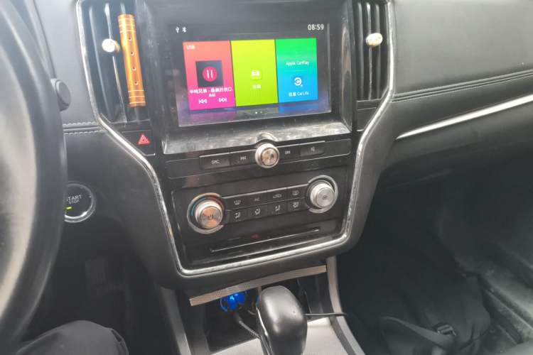 Used Roewe i6 2018 20T Automatic Flagship Edition Audio And AC Panel