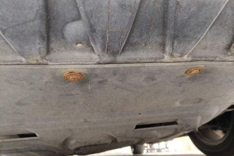 Used Roewe i6 2018 20T Automatic Internet ZhiZun Edition Chassis Front