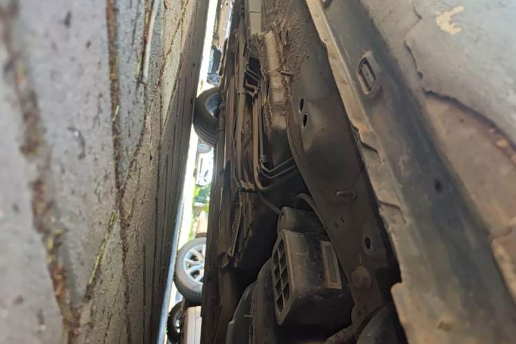 Used Roewe i6 2018 20T Automatic Flagship Edition Chassis Rear Left