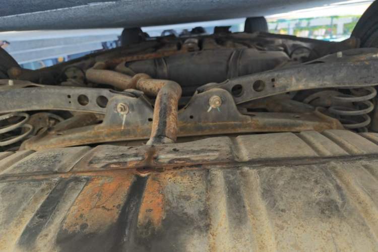 Used Roewe i6 2018 20T Automatic Internet Smart Edition Chassis Rear