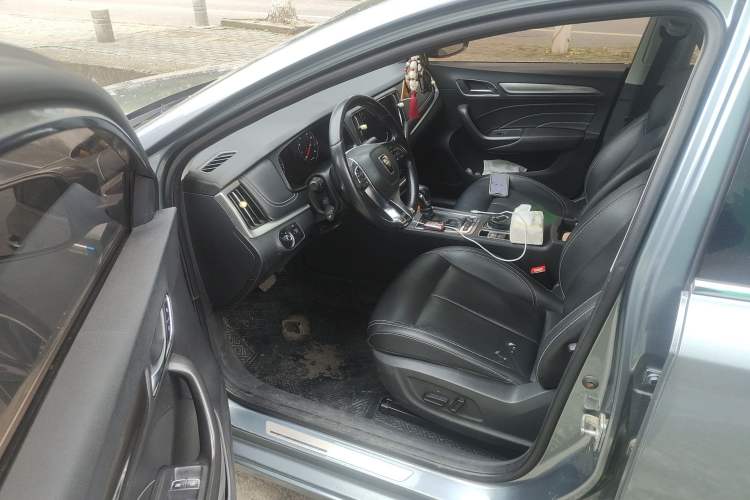 Used Roewe i6 2018 20T Automatic Internet Smart Edition Driver Seat