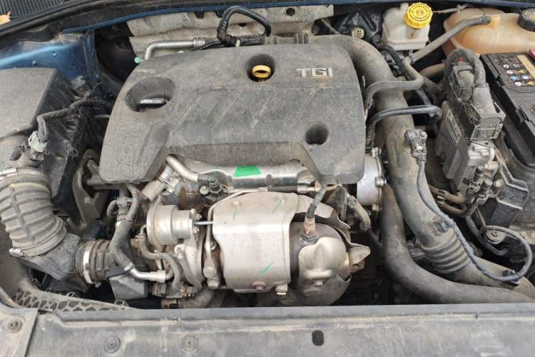 Used Roewe i6 2018 16T Automatic Internet Smart Edition Engine Bay
