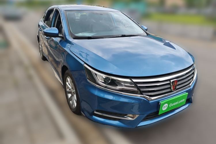 Used Roewe i6 2018 16T Automatic Internet Smart Edition Front Right 45 Deg